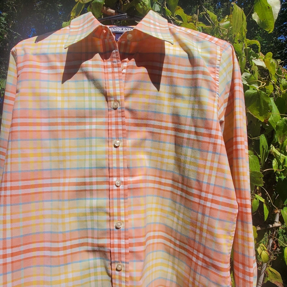 LAND'S END Long-Sleeve, Button Down Shirt Plaid Pattern Woman M (10-12) EUC - Picture 4 of 11